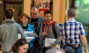 9c7a0908_25567350394_o